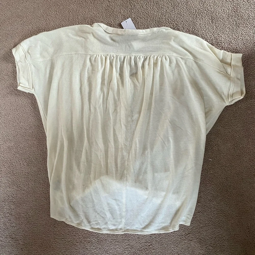 Urban outfitters ivory tie shirt NWT - Picture 2 of 3